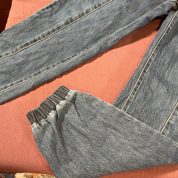 American Eagle Tie Belt Blue Jeans Elastic waist and on Bottom Of Legs - Size XS - Picture 4 of 8